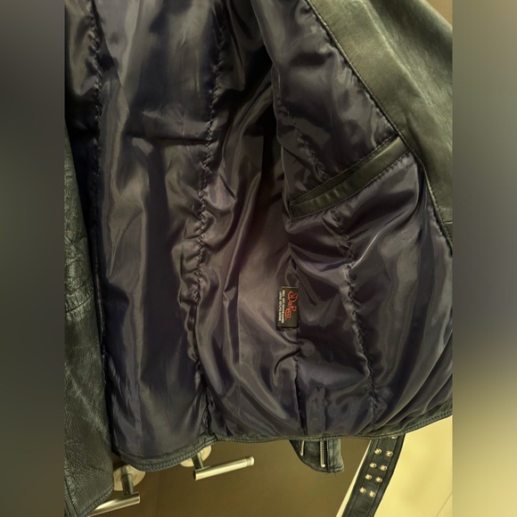 Leather Jacket - Biker Ribbles - Picture 14 of 14